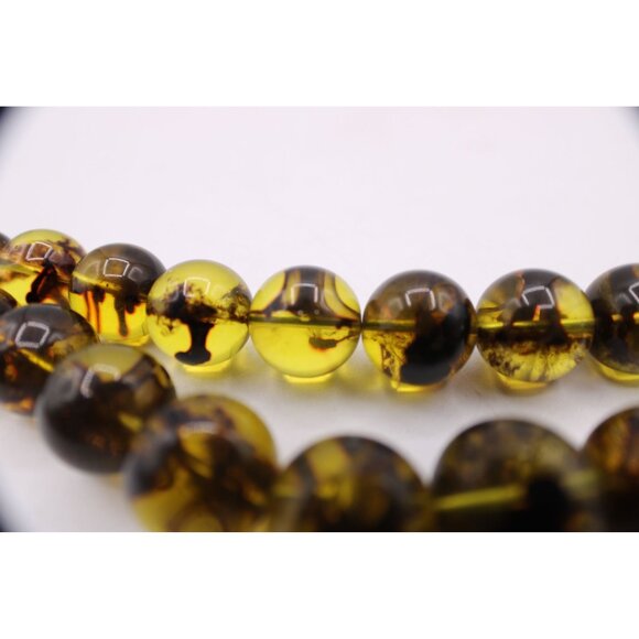 Vintage Lucite Faux Baltic Amber Large Bead 18" Necklace Gold-Tone Barrel Clasp - Picture 12 of 12